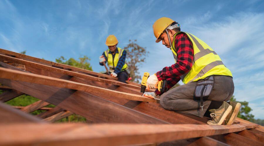 Professional Flat Roofing Installation services in Cedarburg, WI